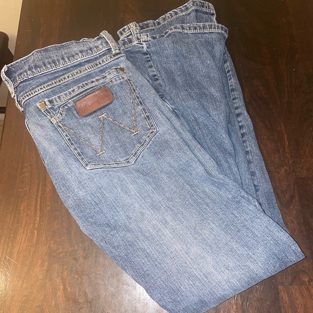 Wrangler Retro slim boot 32x34